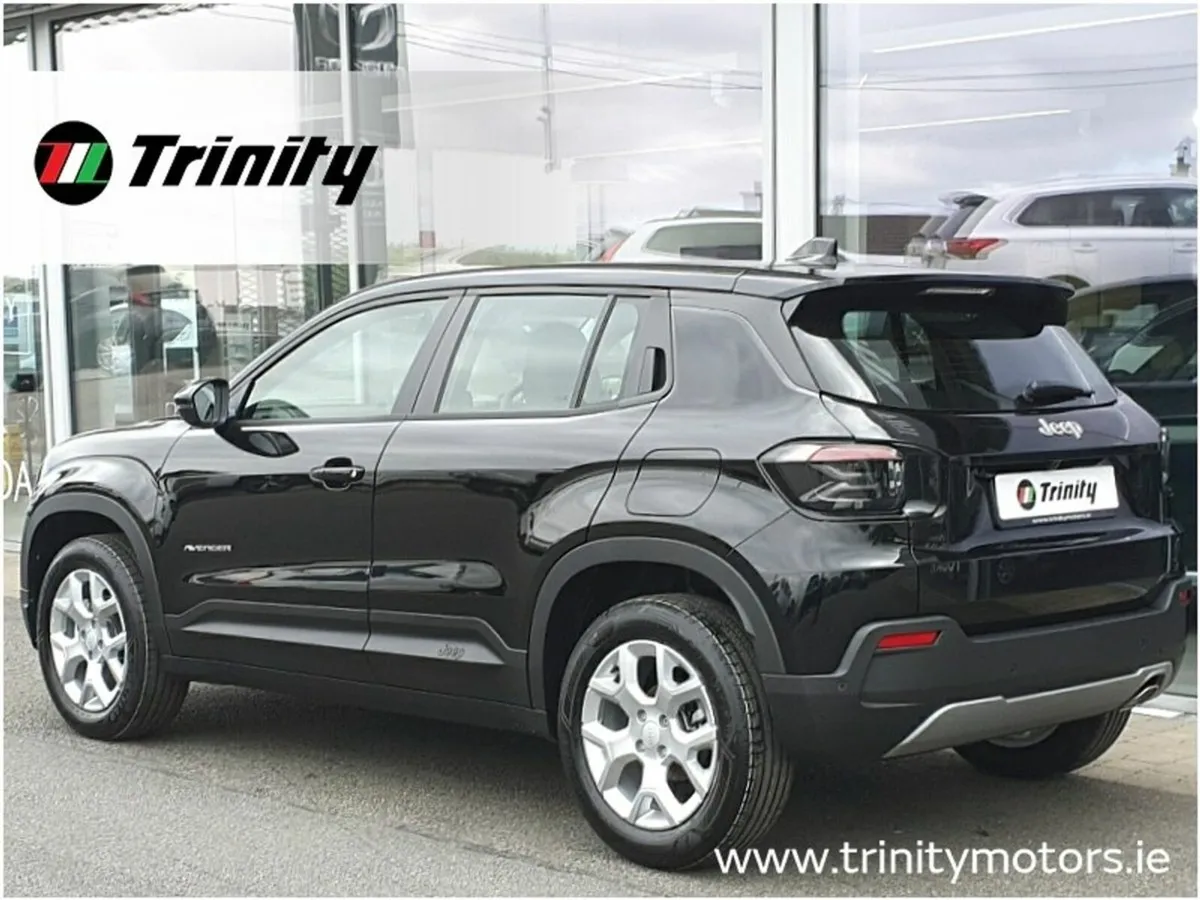 Jeep Avenger ** ALTITUDE 1.2 100BHP ** EUROPEAN CA - Image 3