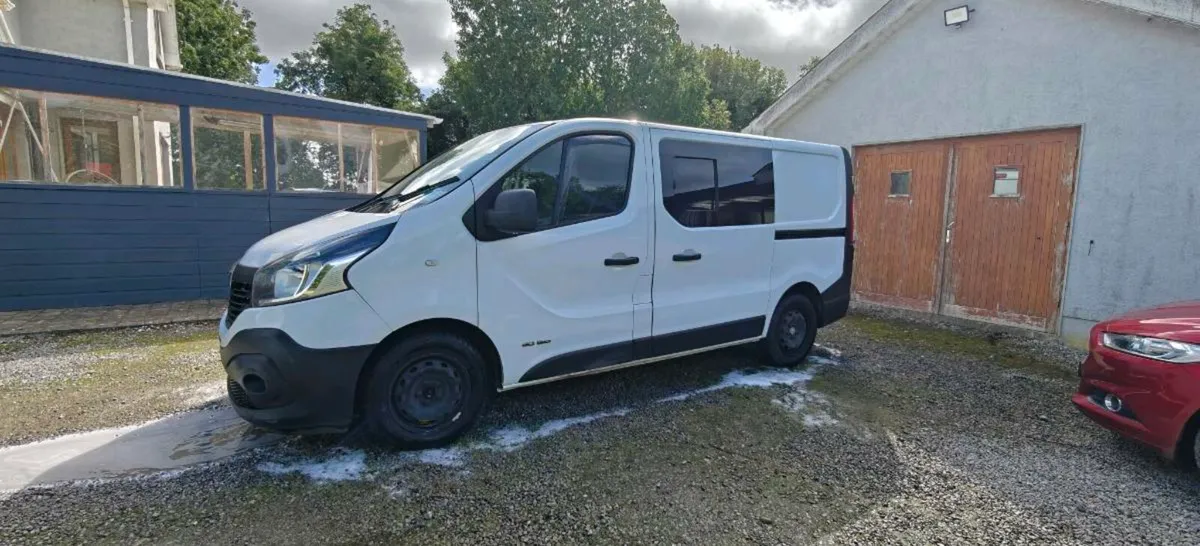 Renault traffic - Image 4