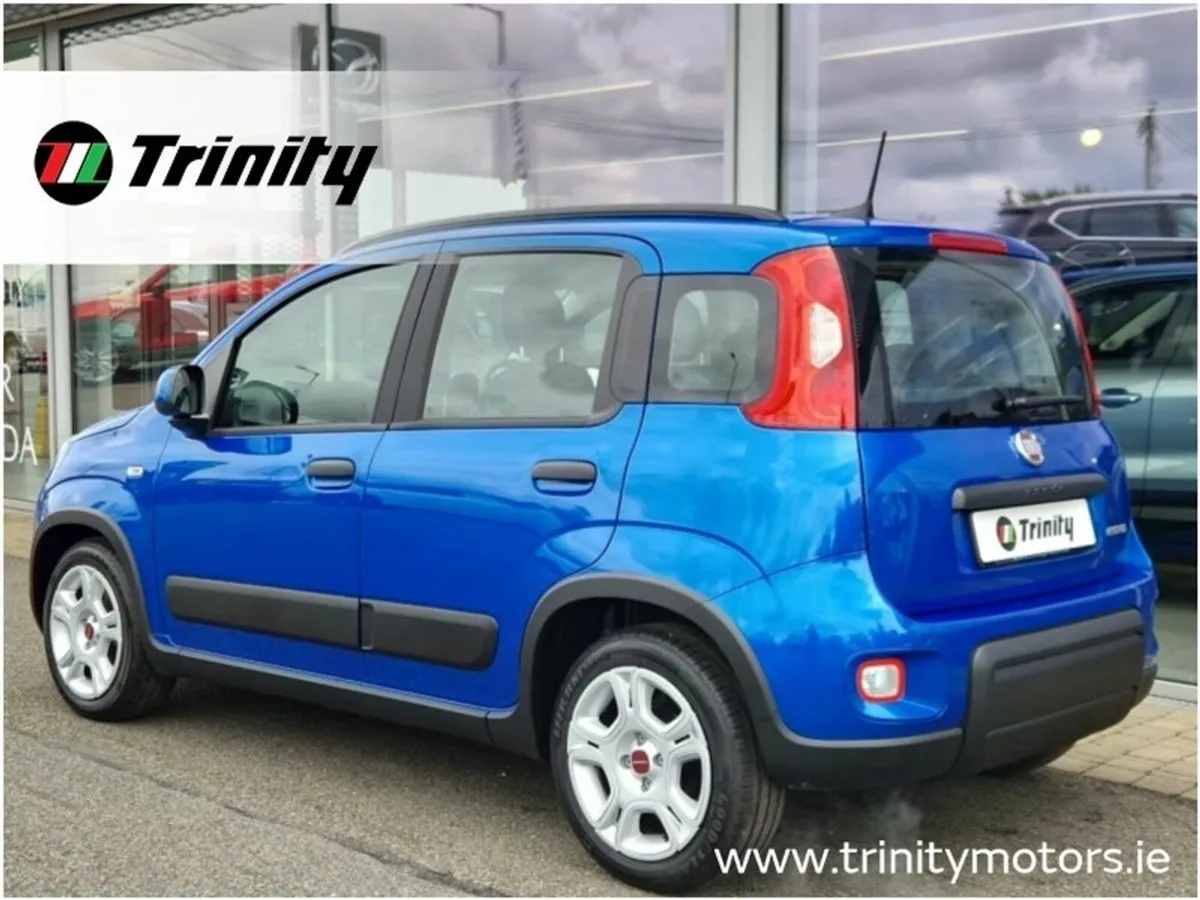 Fiat Panda ** BEST VALUE ** SUV ** HYBRID 1.0 70 B - Image 3