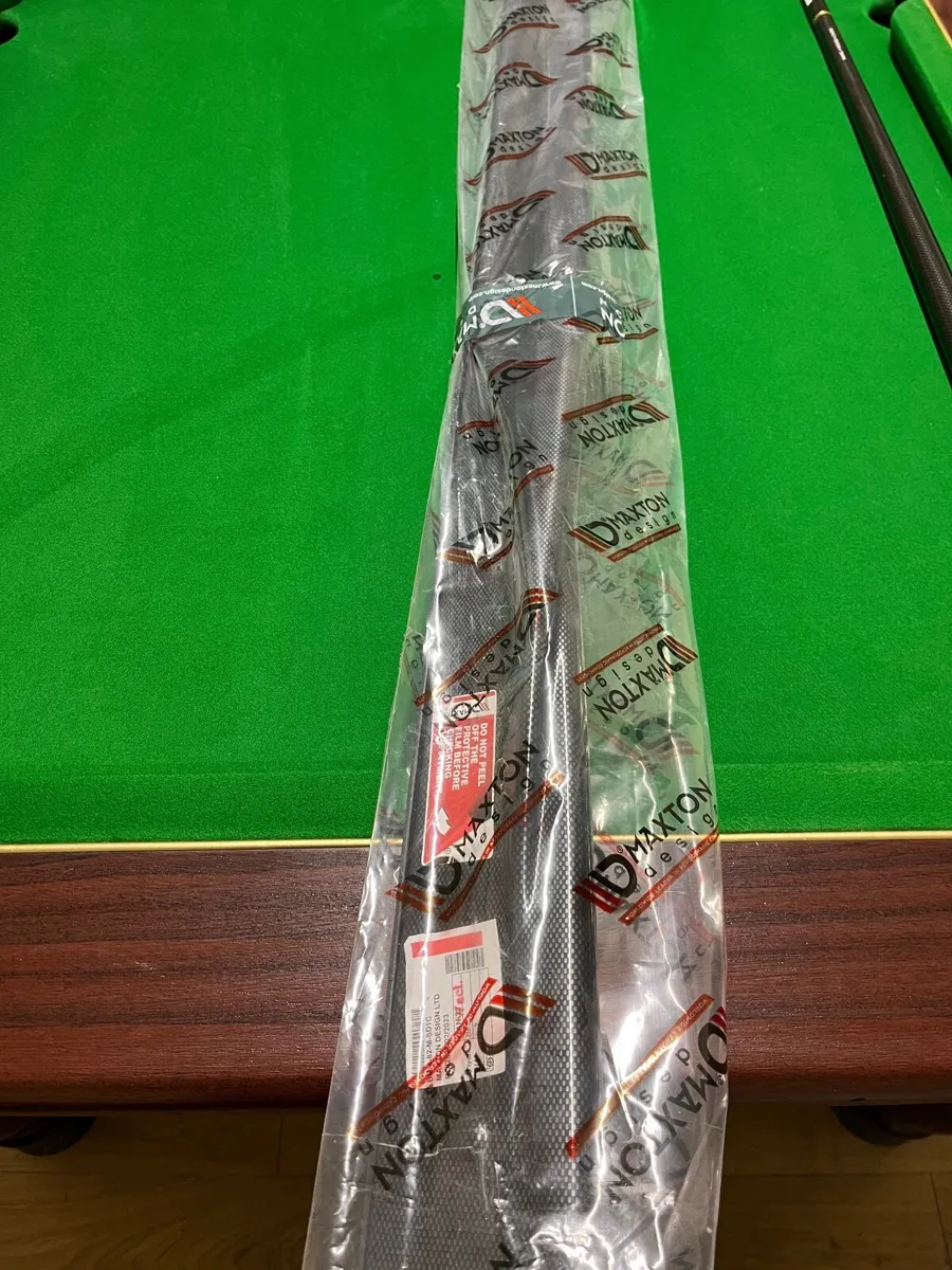 Car carbon effect skirts - Image 1