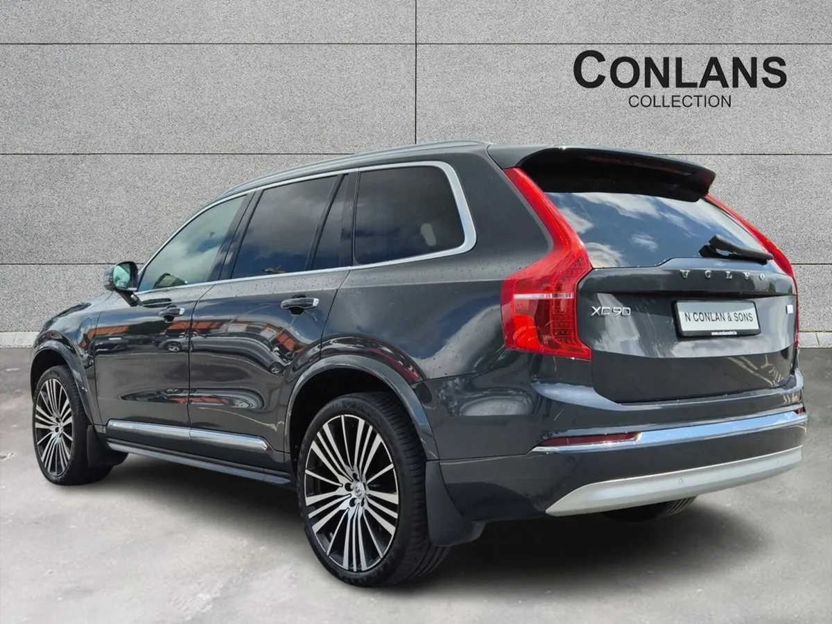 Volvo XC90 PHEV T8  Inscription Pro AWD - Image 2