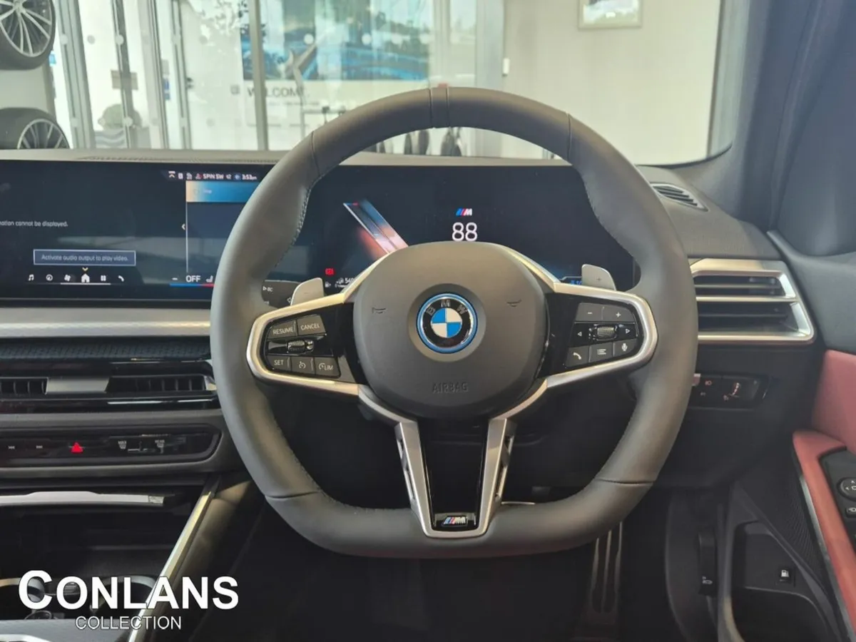 BMW 3-Series 330e M-Sport LCI2 - Image 3