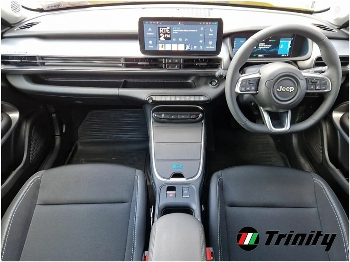 Jeep Avenger ** LAUNCH EDITION ** ALTITUDE ** 54KW - Image 2