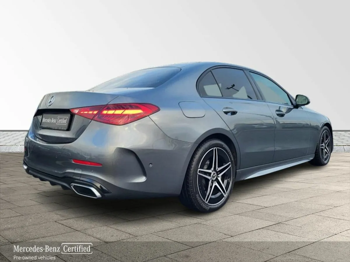 Mercedes-Benz C-Class C200d  AMG Line Plus AUTO *( - Image 4