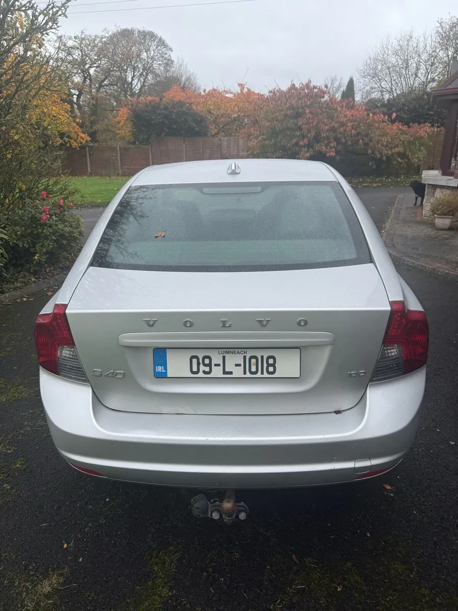 Volvo s40 - Image 2