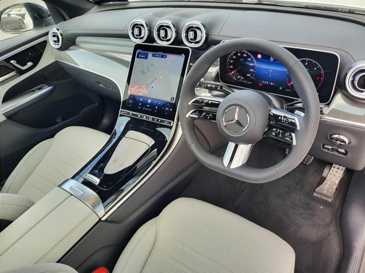 Mercedes-Benz GLC GLC220d 4MATIC AMG LINE PLUS AUT - Image 2