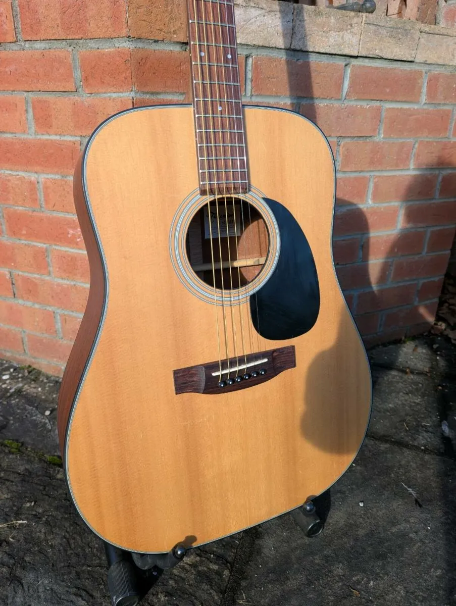 Takamine G320 Acoustic Guitar - Image 2