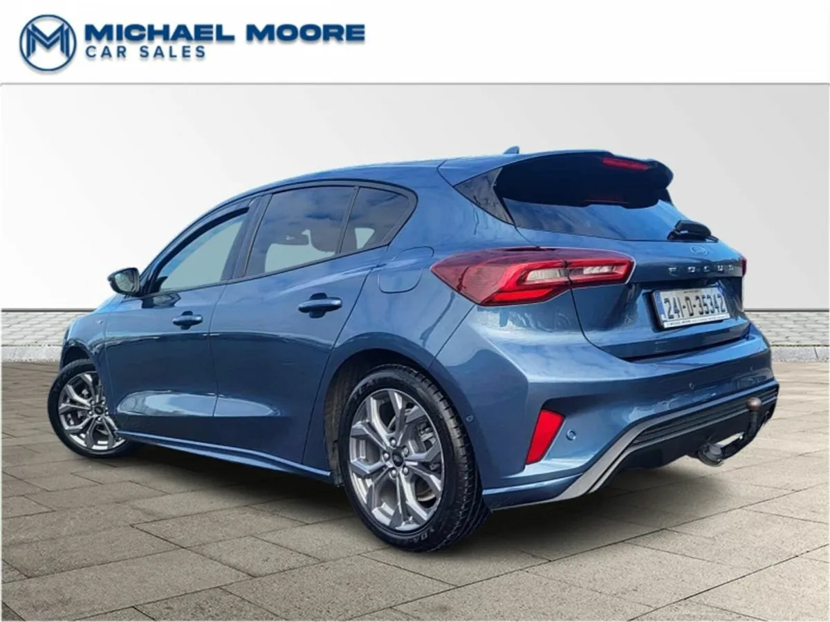 Ford Focus ST-Line 1.5L EcoBlue 115BHP Auto 5DR - Image 3