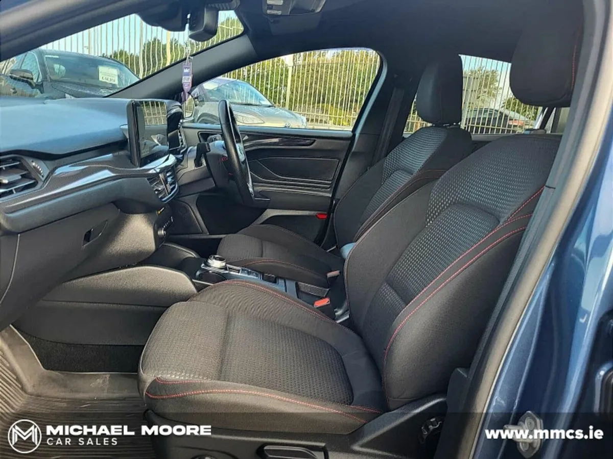 Ford Focus ST-Line 1.5L EcoBlue 115BHP Auto 5DR - Image 4