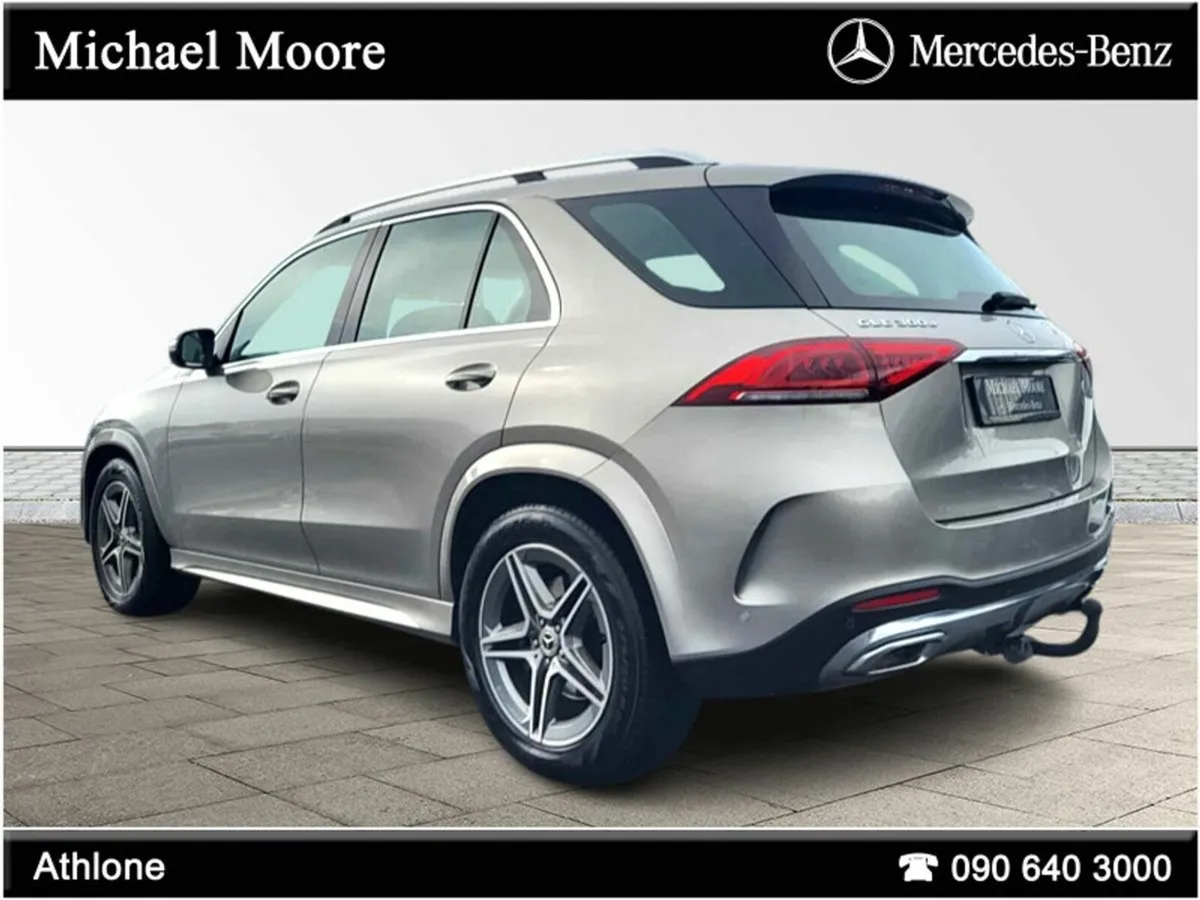 Mercedes-Benz GLE GLE300d AMG Line 4MATIC AUTO *(7 - Image 3