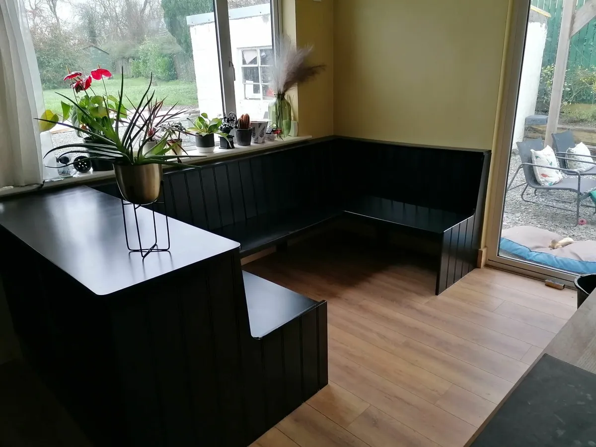 Dining booth - Image 2