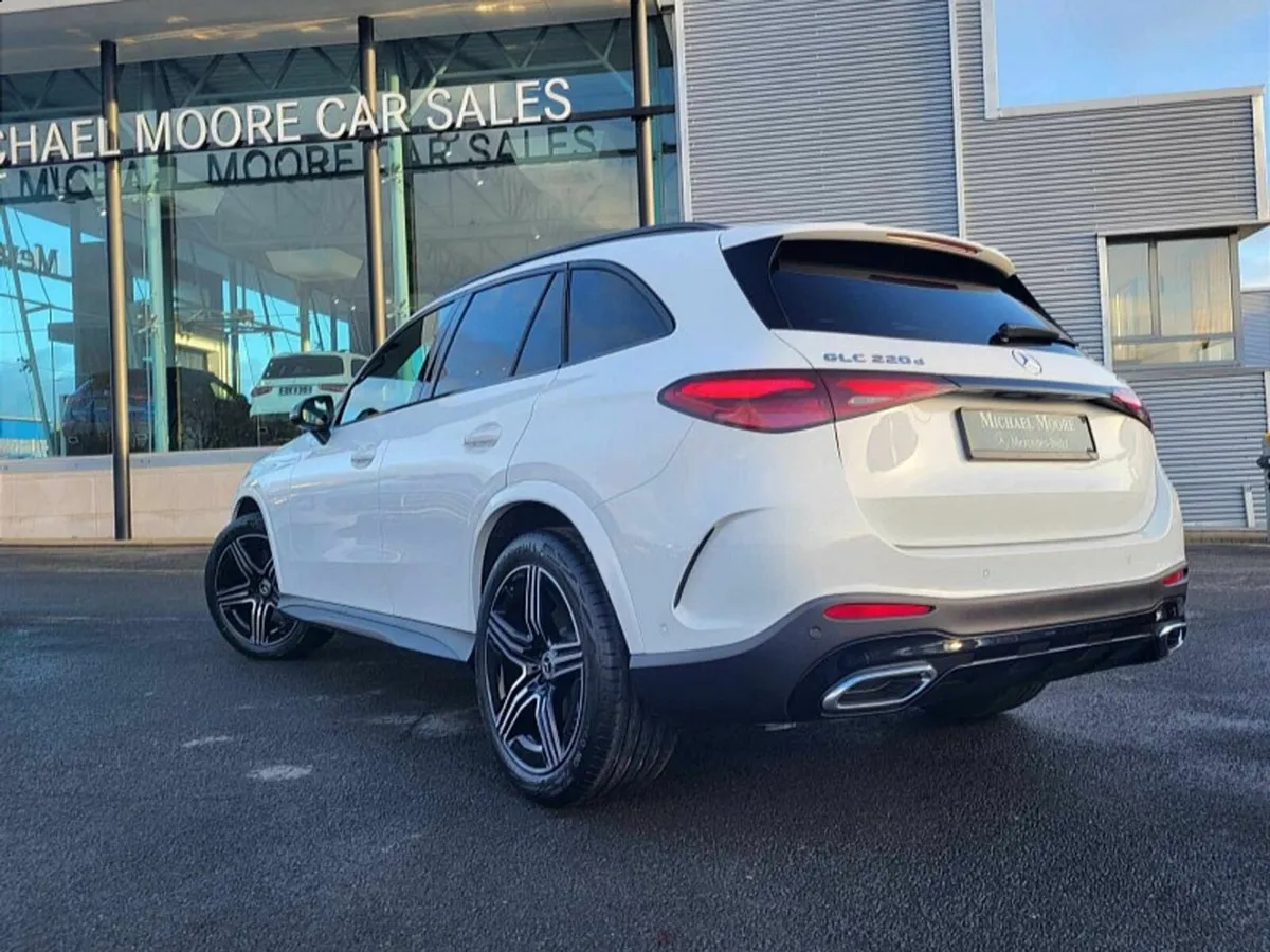 Mercedes-Benz GLC GLC220d 4MATIC AMG LINE PLUS AUT - Image 3