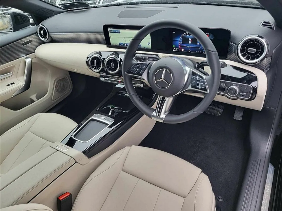 Mercedes-Benz A-Class A180d PROGRESSIVE AUTO *(NIG - Image 2