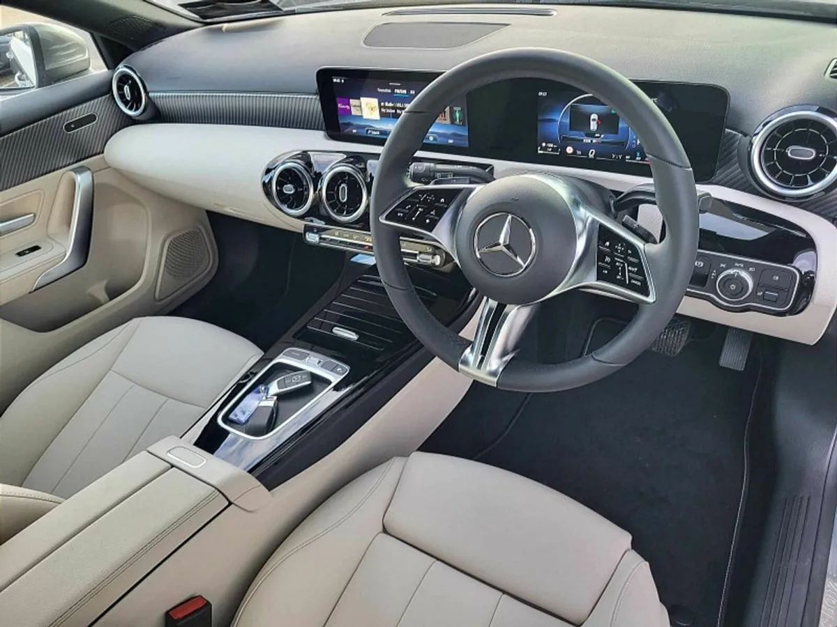 Mercedes-Benz A-Class A180d PROGRESSIVE AUTO - Image 2