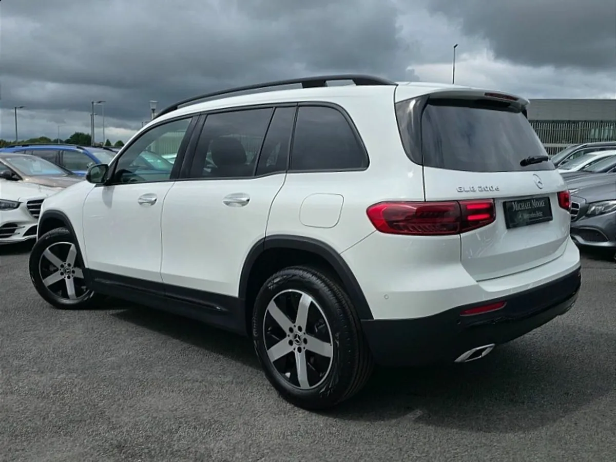 Mercedes-Benz GLB GLB200d PROGRESSIVE AUTO *(7 SEA - Image 3