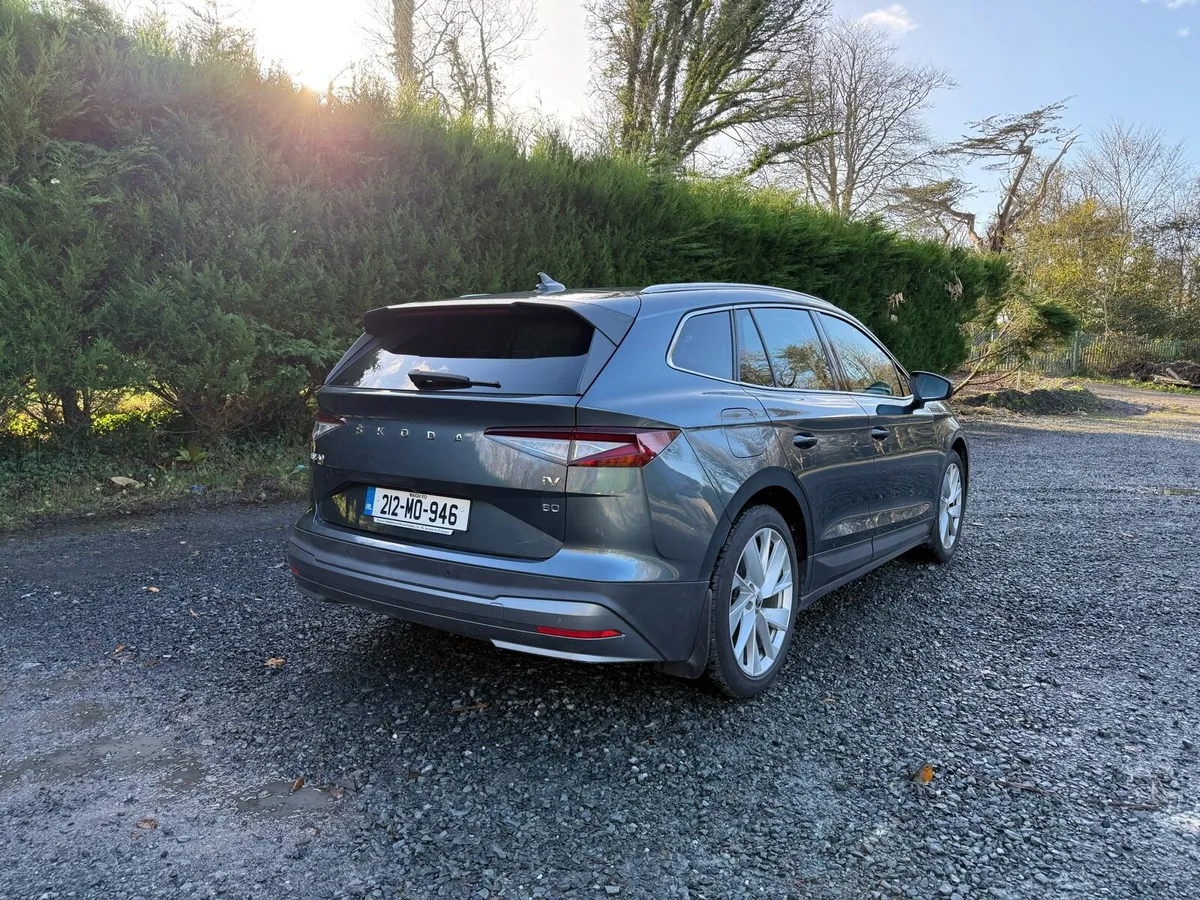 Skoda Enyaq iV80 82kW/h Loft - Image 2