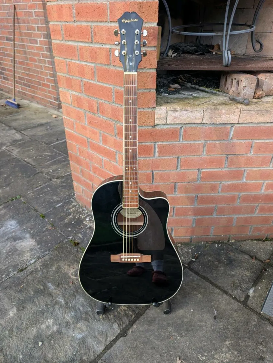 Epiphone AJ-220SCE Eletro-Acoustic Guitar - Image 1