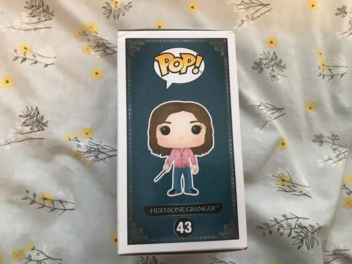 Hermione Granger #43 Time Turner FunkoPop! Collectable Vinyl Figure - Image 4