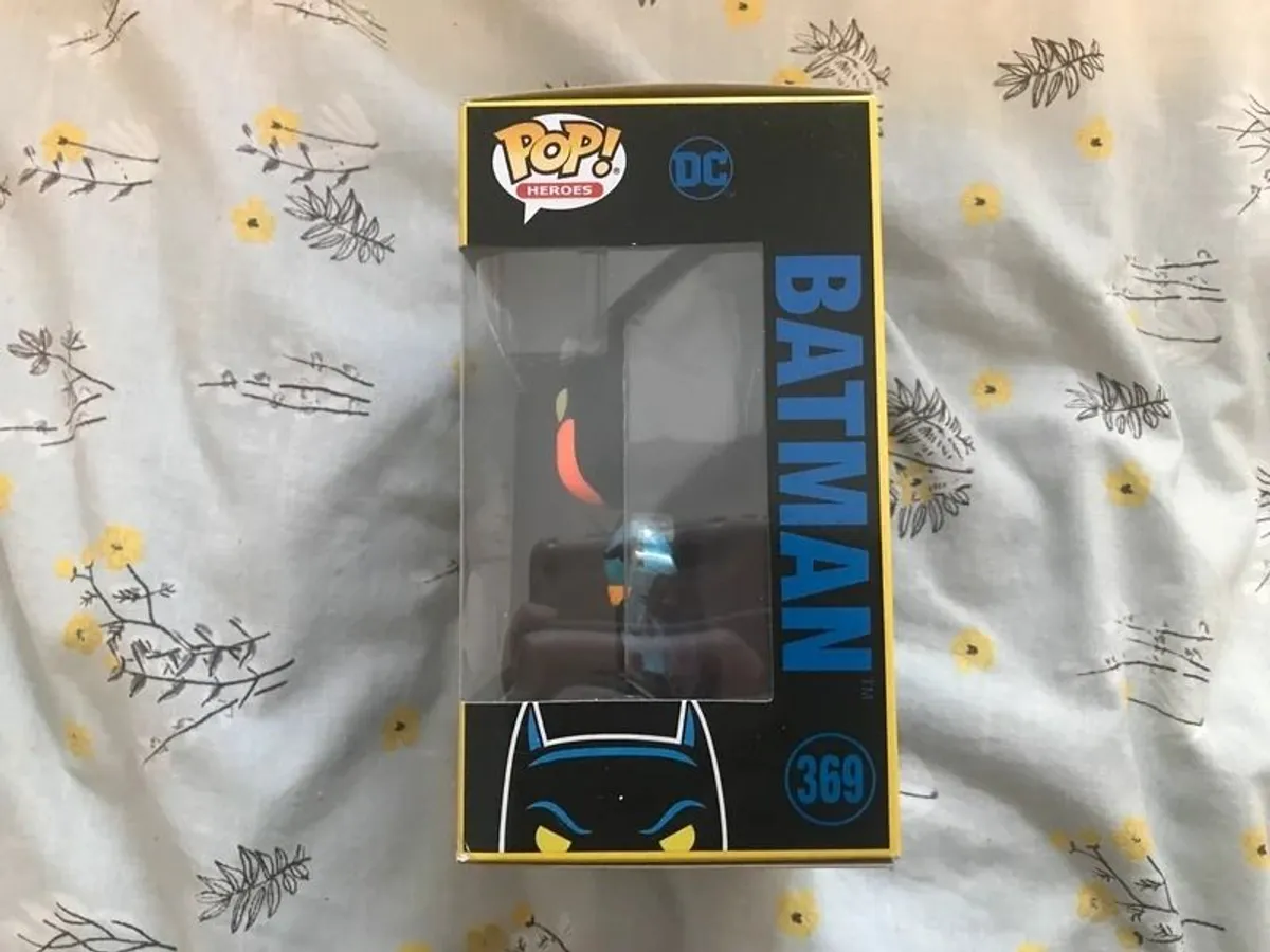 Special Edition Black Light Glow Batman The Animated Series #369 FunkoPop! Vinyl - Image 2