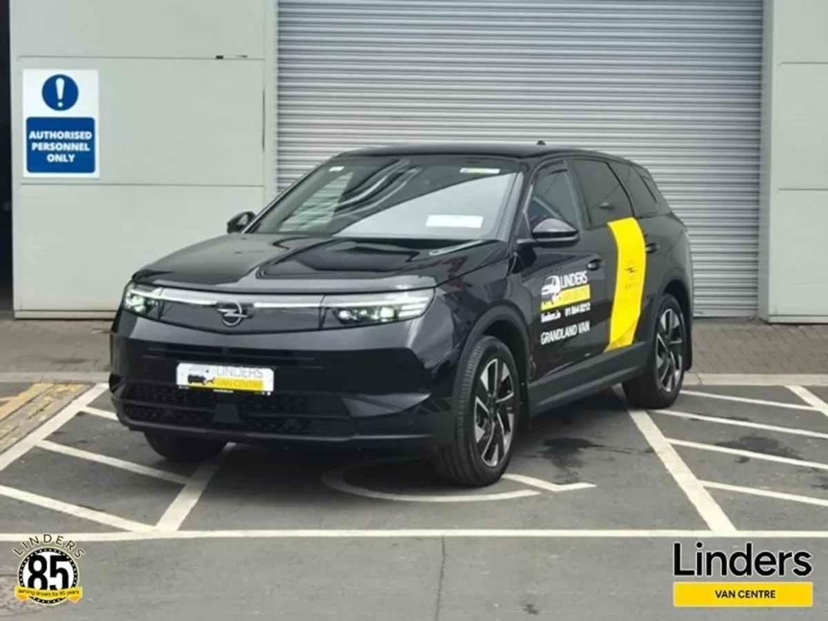 Opel Grandland COMMERCIAL JEEP - HUGE SPEC - Image 2