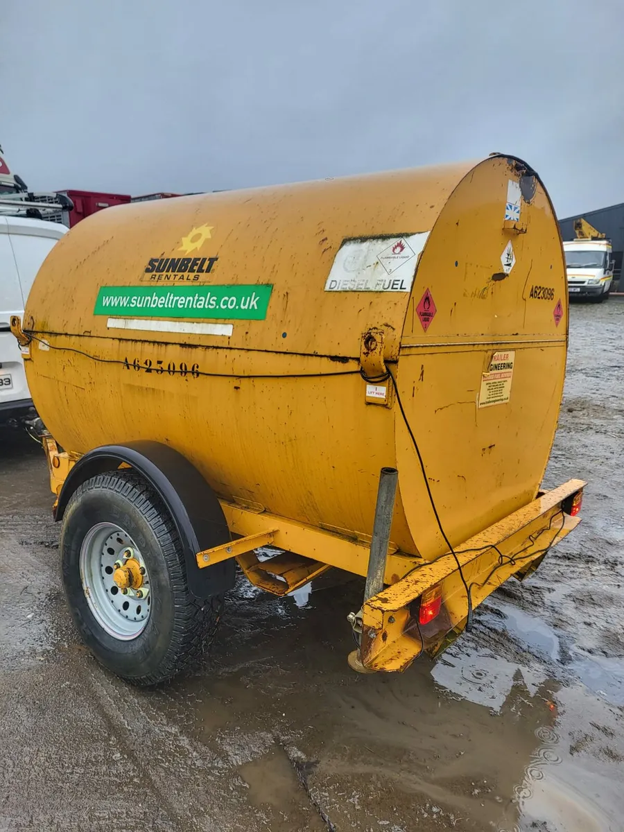 Diesel bowser - Image 4