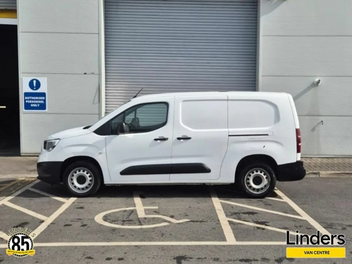 Opel Combo LWB 3 SEATS - Image 3