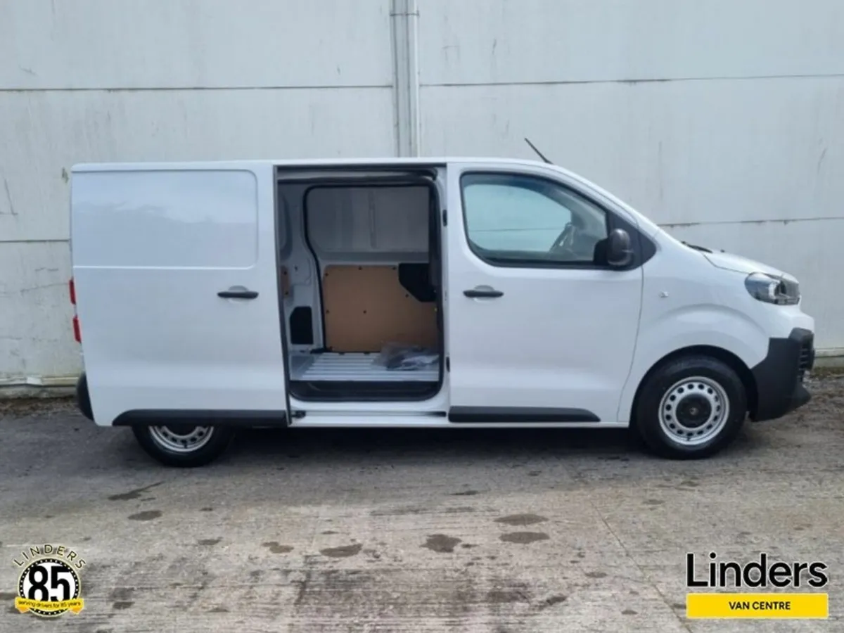 Citroen Dispatch MWB LX 120BHP 2025 5 YEAR WARRANT - Image 3