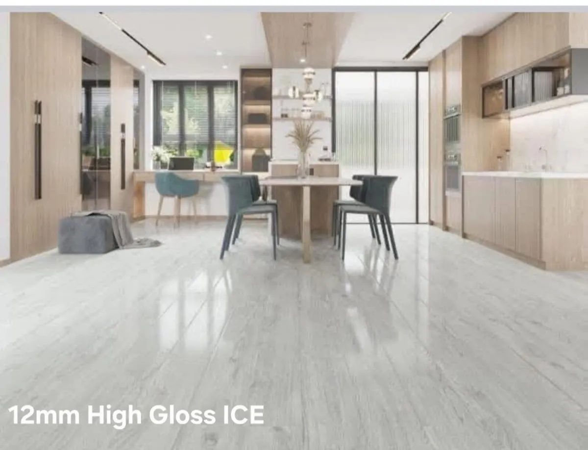 PAT NEVIN & SONS CARPETSTORE MOUNTRATH R32YP80 - Image 1