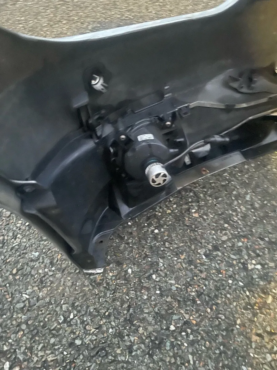 F30 bumper - Image 4