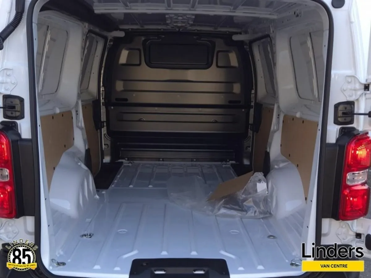 Opel Vivaro NO DEPOSIT LEASE - Image 3