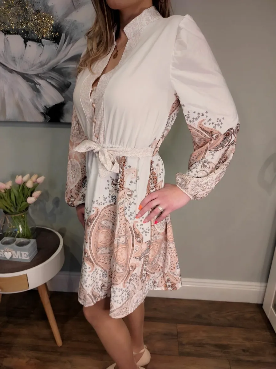 Flared dress - Image 4