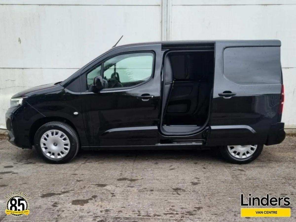 Opel Combo 252 MWB SPORTIVE 0KMS DEMO - Image 3