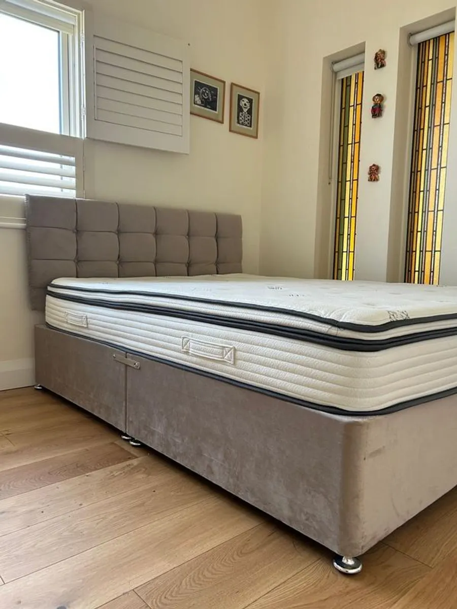 5ft bed - perfect condition - Image 1