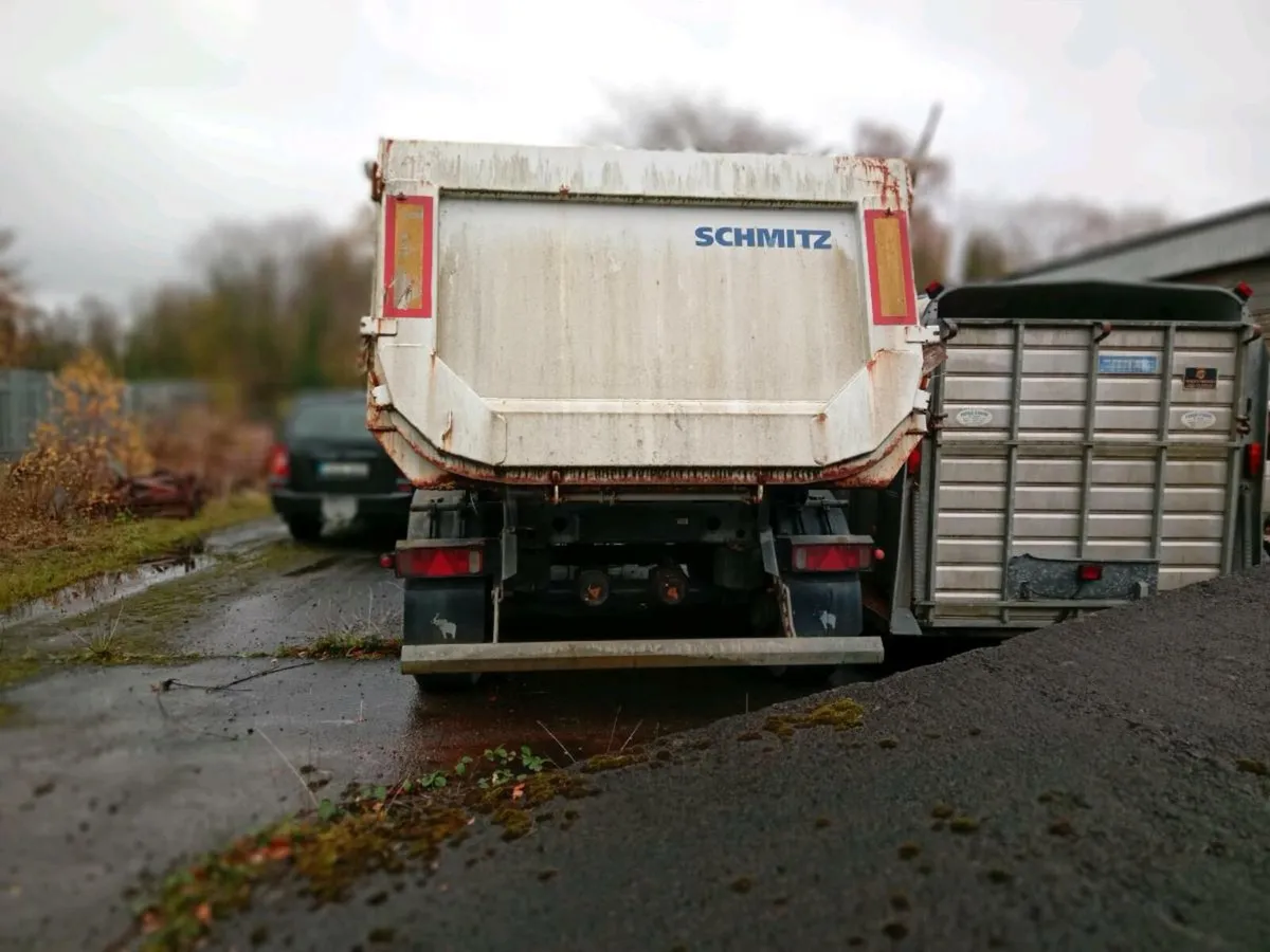 Tipping Trailer - Image 2