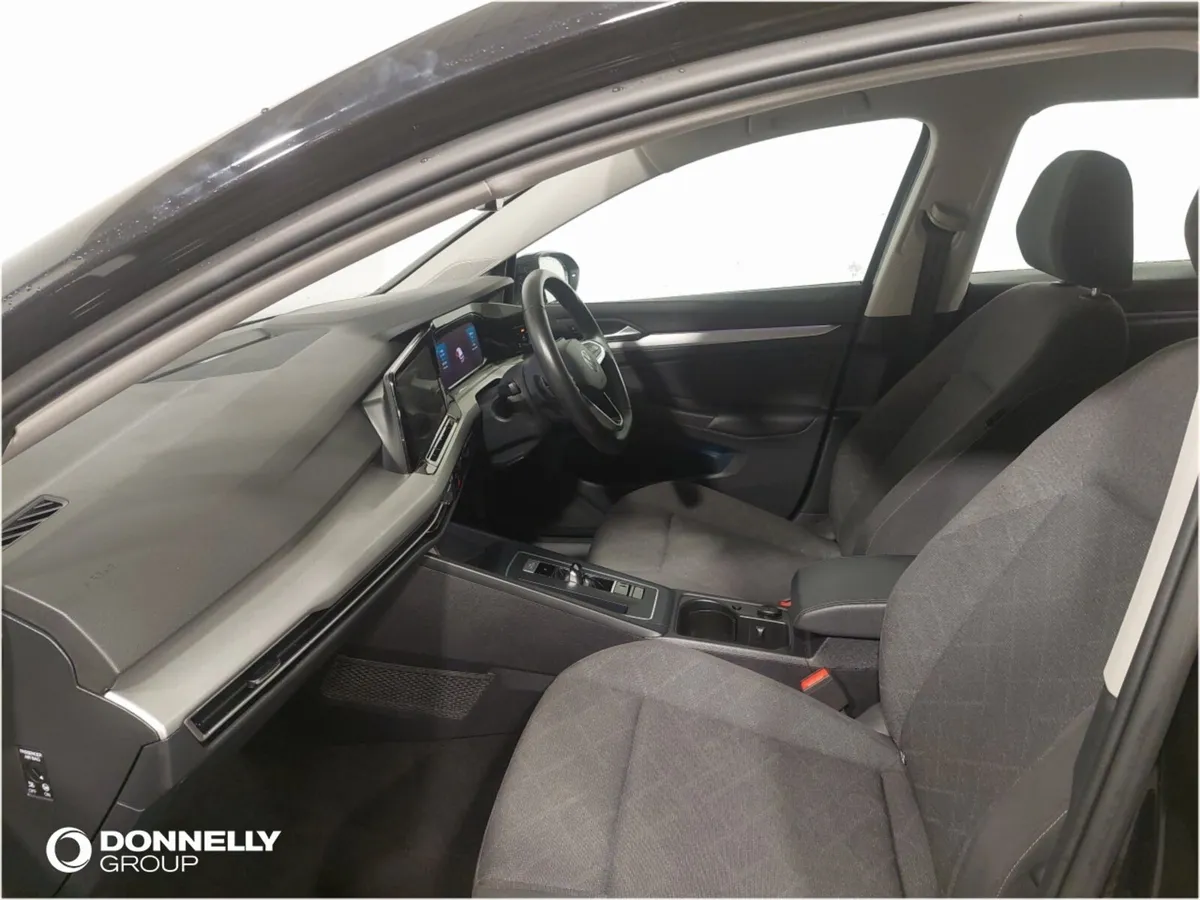 Volkswagen Golf Hatchback Life - Image 2