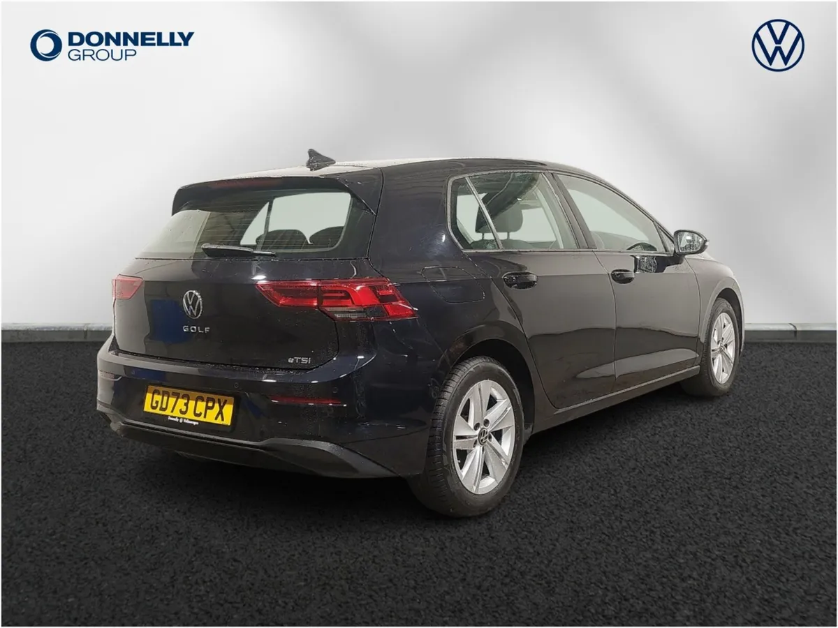 Volkswagen Golf Hatchback Life - Image 3