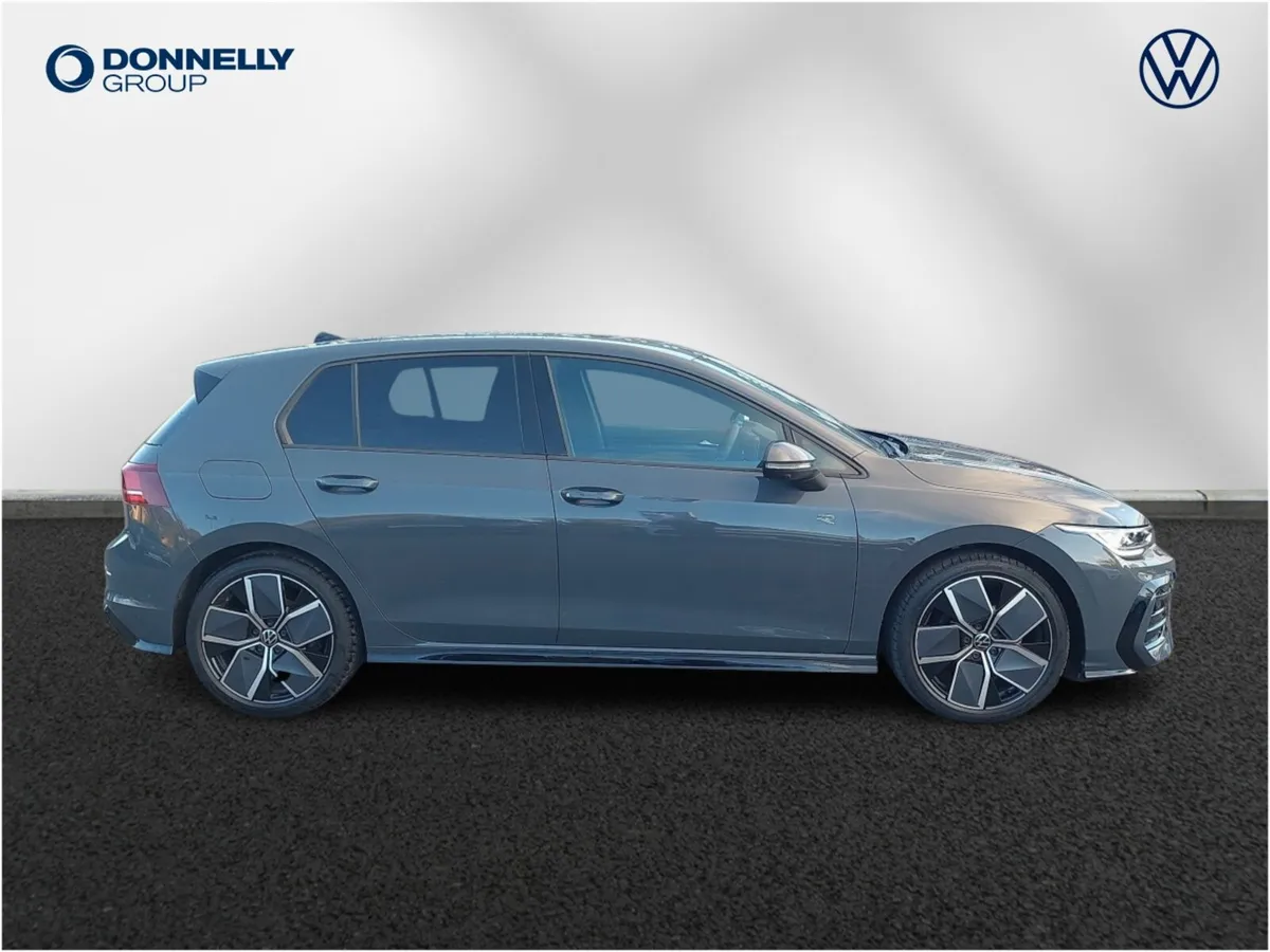 Volkswagen Golf Hatchback R-Line - Image 4