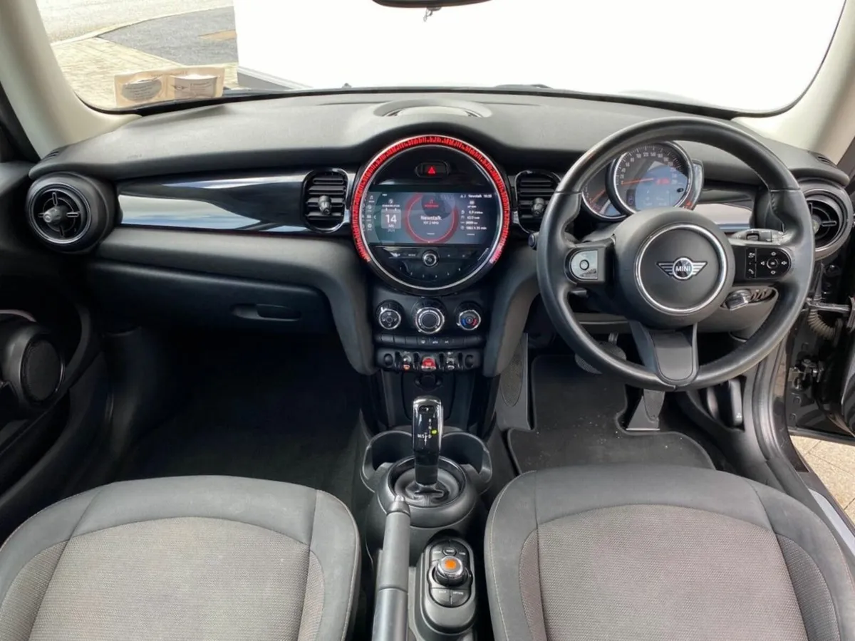 Mini One ONE CLS1 2 DR AUTO - Image 4