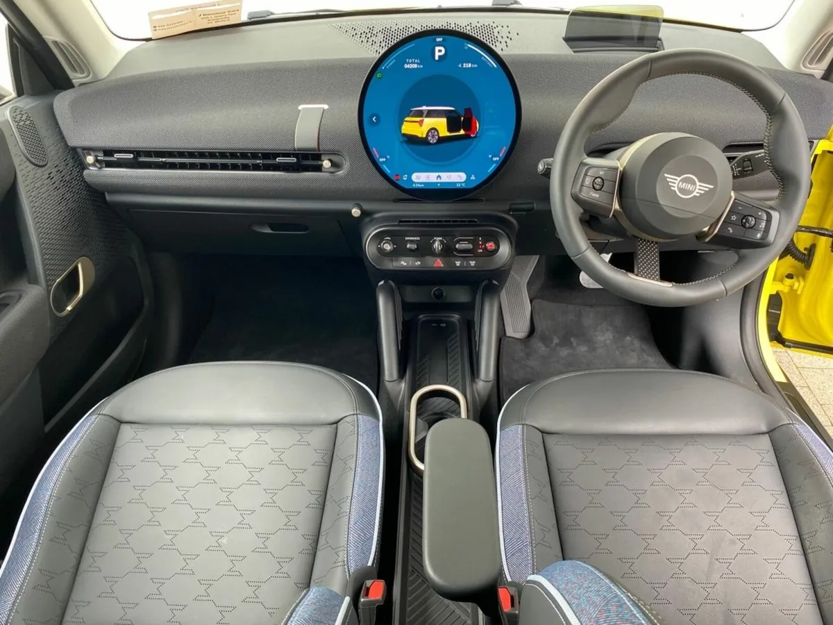 Mini Cooper Cooper E Classic - Image 4