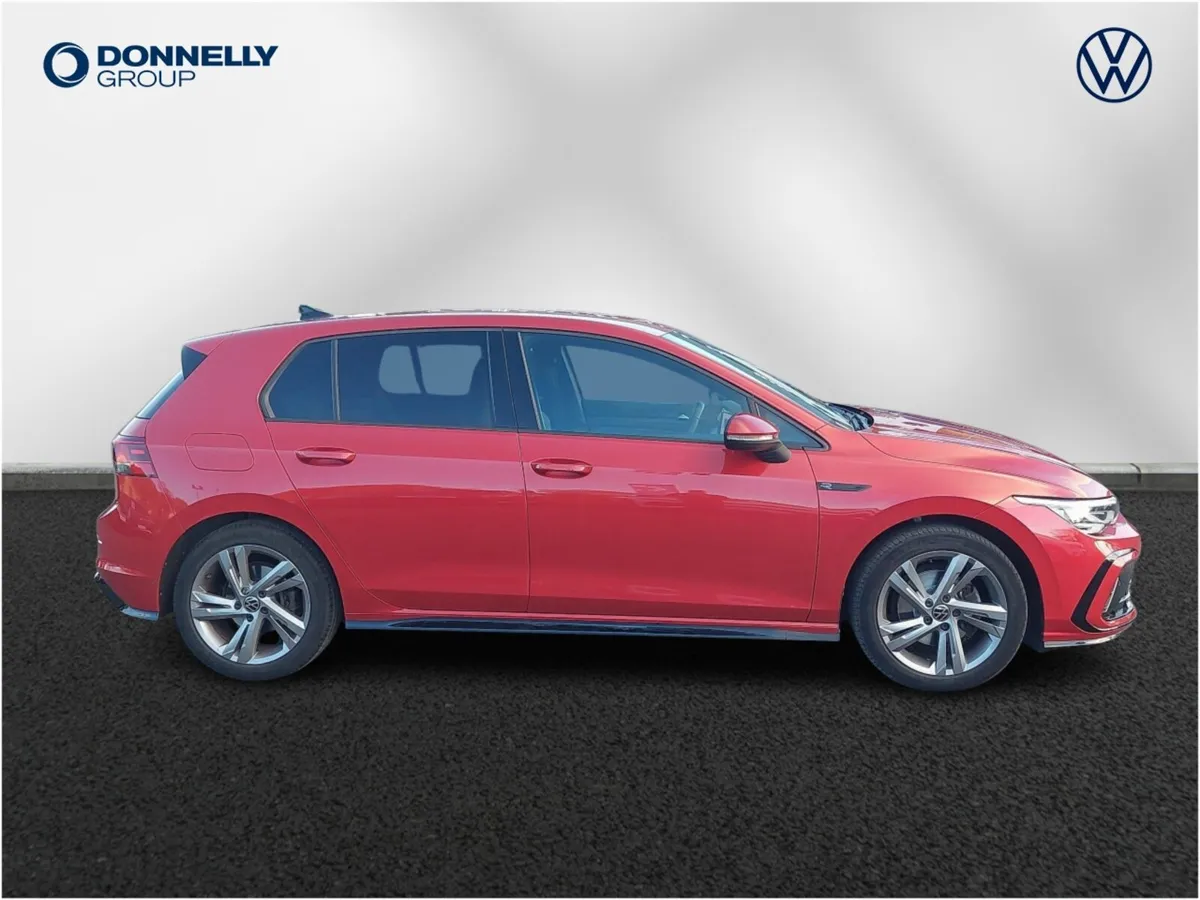 Volkswagen Golf Diesel Hatchback R-Line - Image 4
