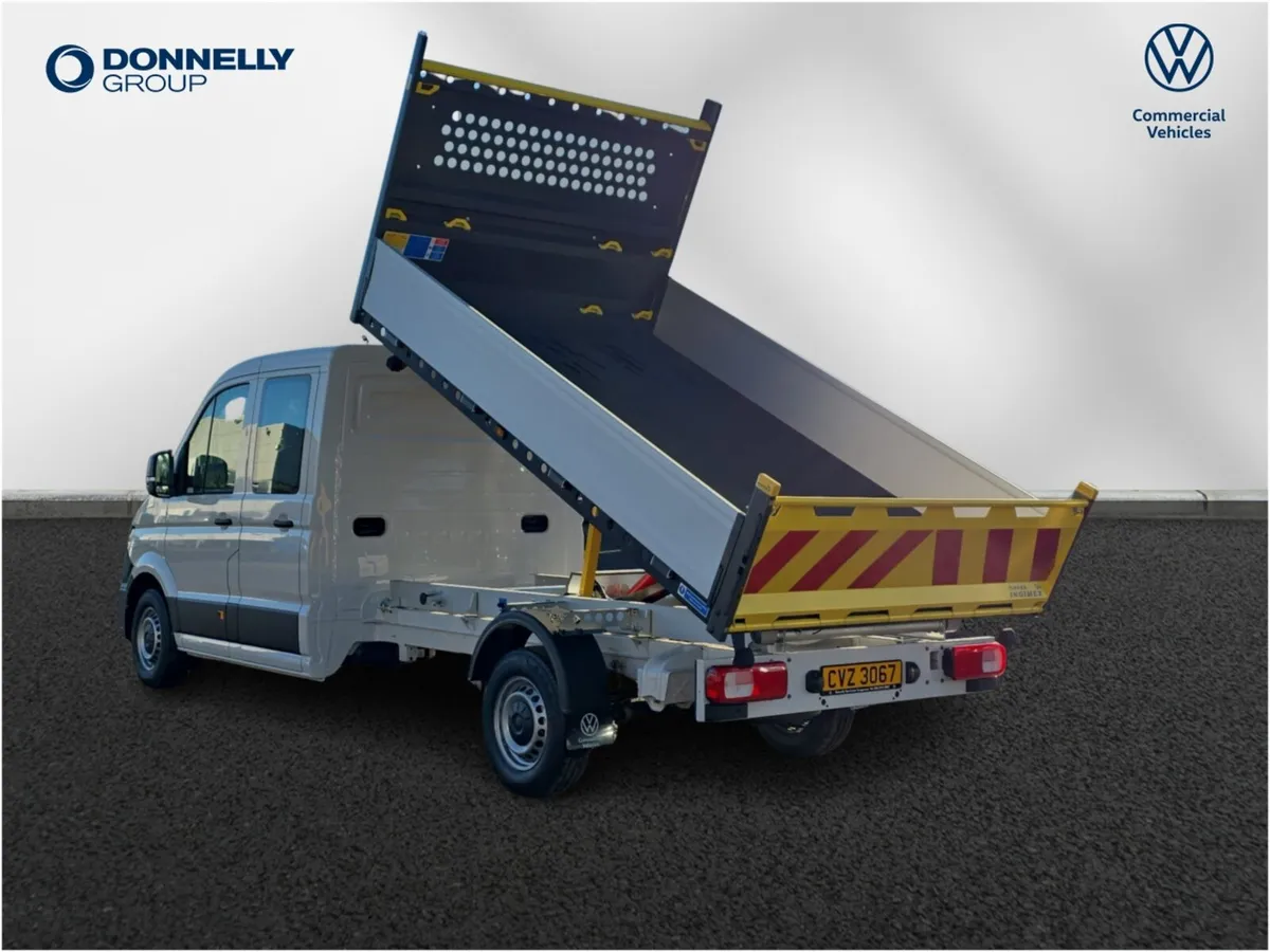 Volkswagen Crafter Cr35 Lwb Diesel Fwd Commerce - Image 3