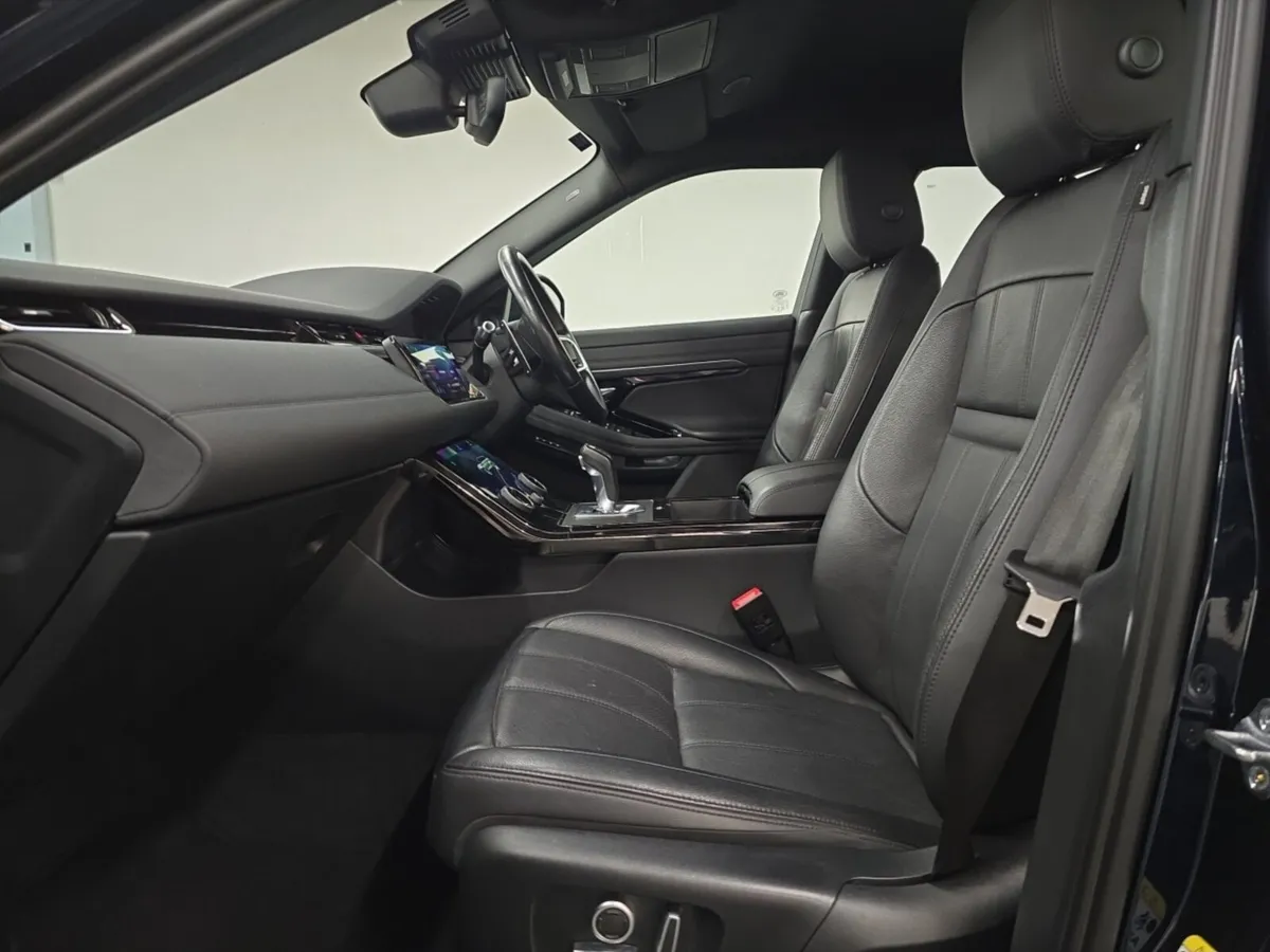 Land Rover Range Rover Evoque Hatchback R-Dynamic - Image 3