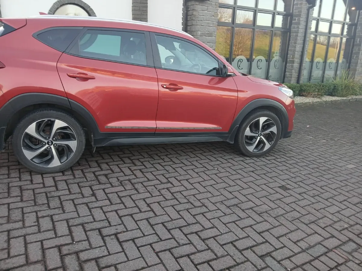 Hyundai Tucson 2016 - Image 2
