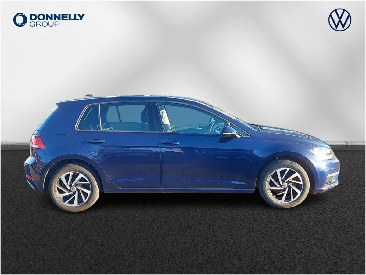 Volkswagen Golf Hatchback Match - Image 4
