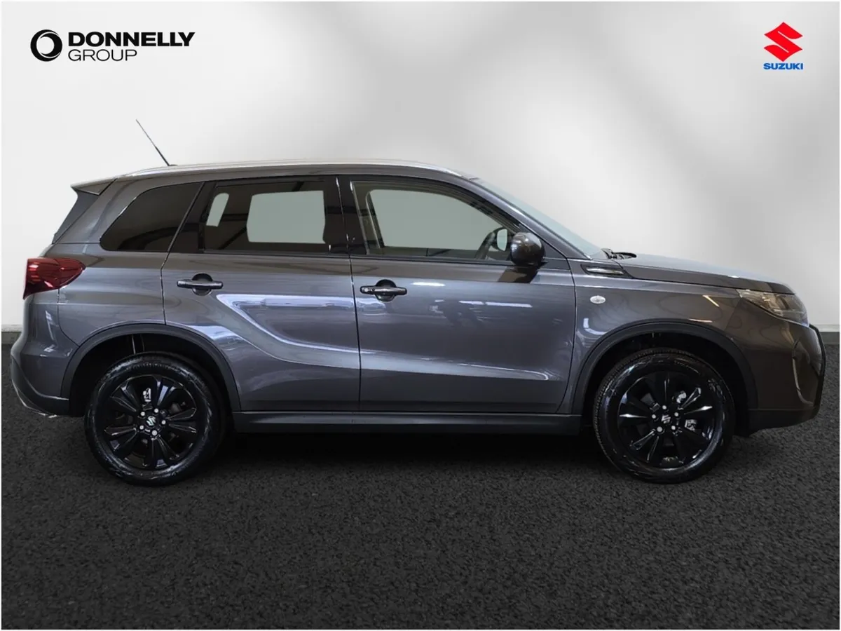 Suzuki Vitara Estate Motion - Image 3
