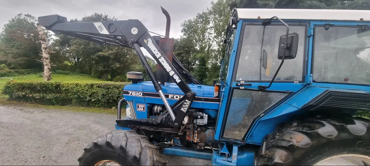 Ford 7610 series 3   Quickie loader 4 wheel  drive - Image 3