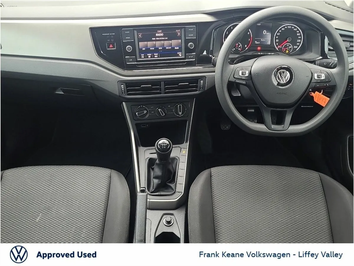 Volkswagen Polo LAUNCH EDITION 1.0 TSI 65HP *AIRCO - Image 2