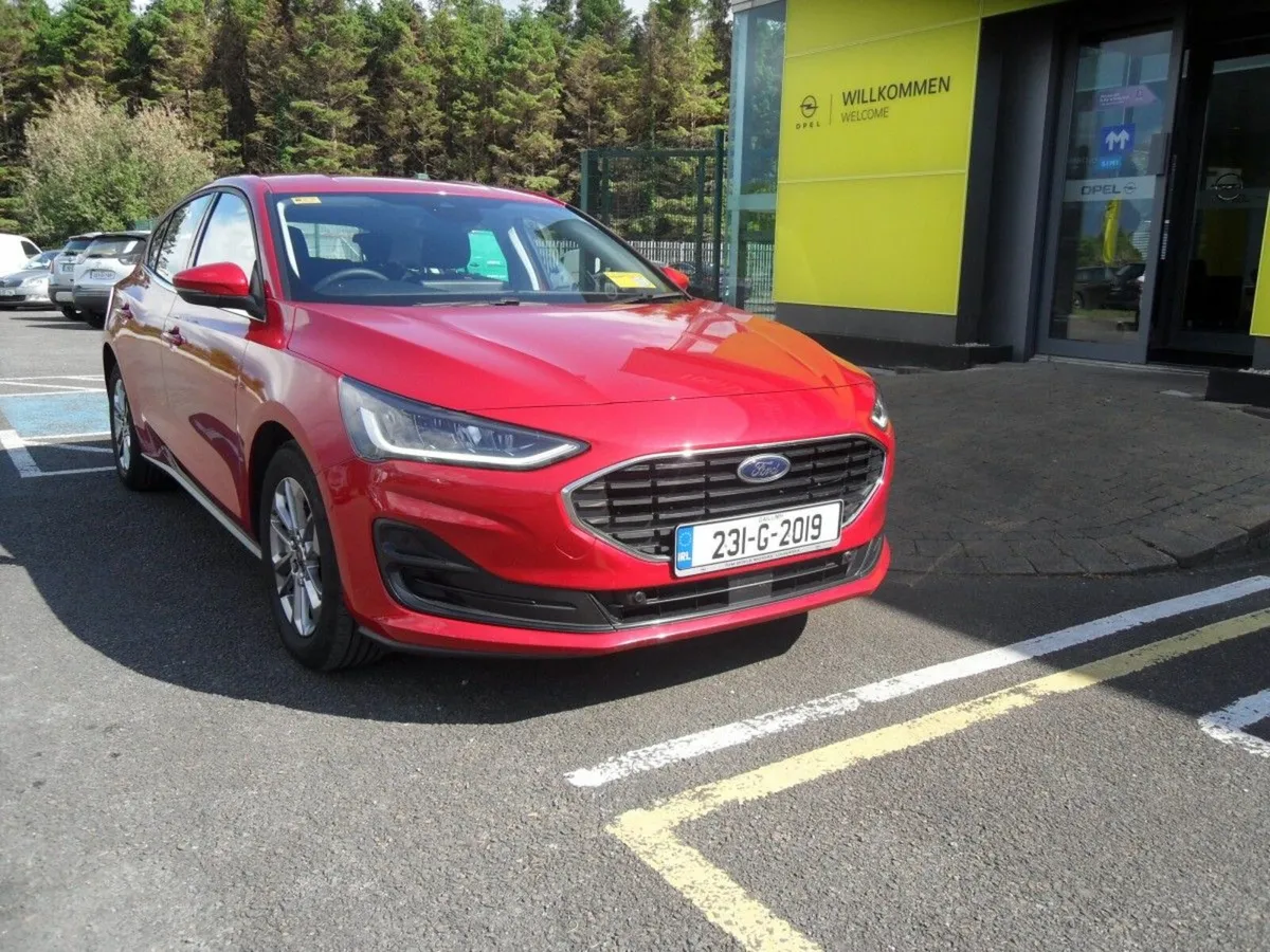 Ford Focus 1.0L EcoBoost 125PS Trend - Image 2