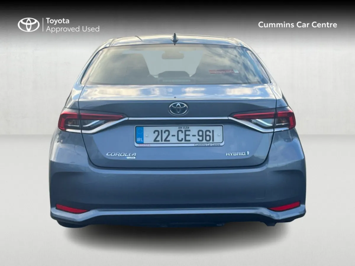 Toyota Corolla HYB LUNA SALOON 4DR AUTO HYBRID - Image 4