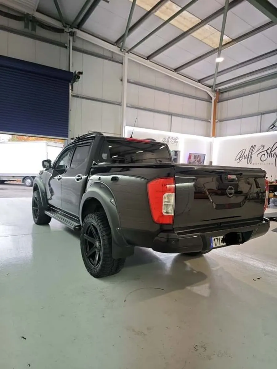 2017 Nissan Navara - Image 4